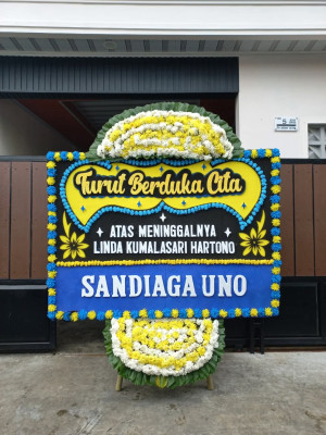 Papan Bunga Duka di Sembakung Atulai